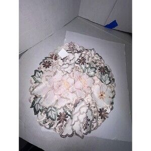Flower Embroidered  cut outs round  4 placements doilies table